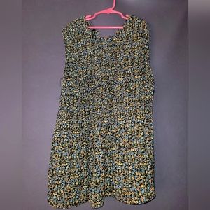 Adrianna Papell women sleeveless florals top M